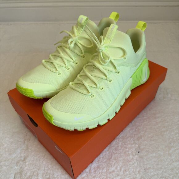Nike Free Metcon 6 Mens 10.5 Womens 12 Barely Volt/White-Volt FJ7126-702 44.5 main image 8